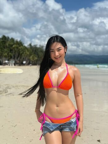 Full leaked Red bedonia page private onlyfans photo
