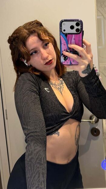red.witchhh