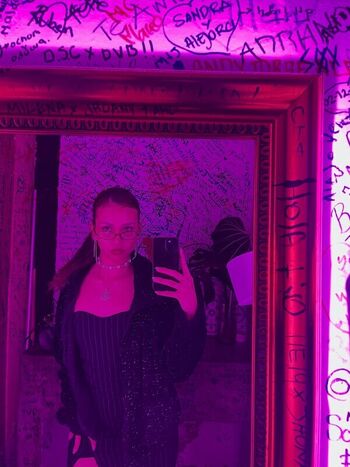 Full leaked Redblossom private onlyfans photo