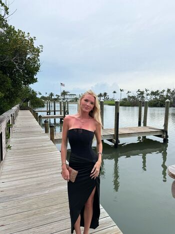 Full leaked Reese johnson page private onlyfans photo