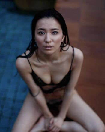 Rei Toda 戸田 れい