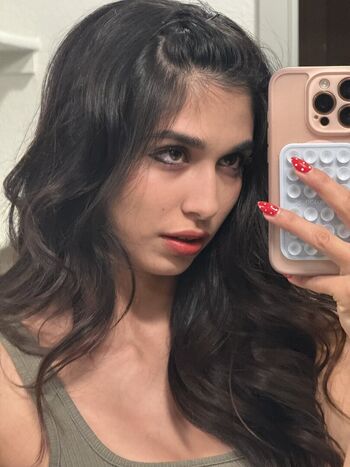Full leaked Reina rae private onlyfans photo
