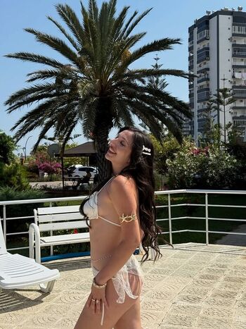 Full leaked Rem bayram delikara private onlyfans photo