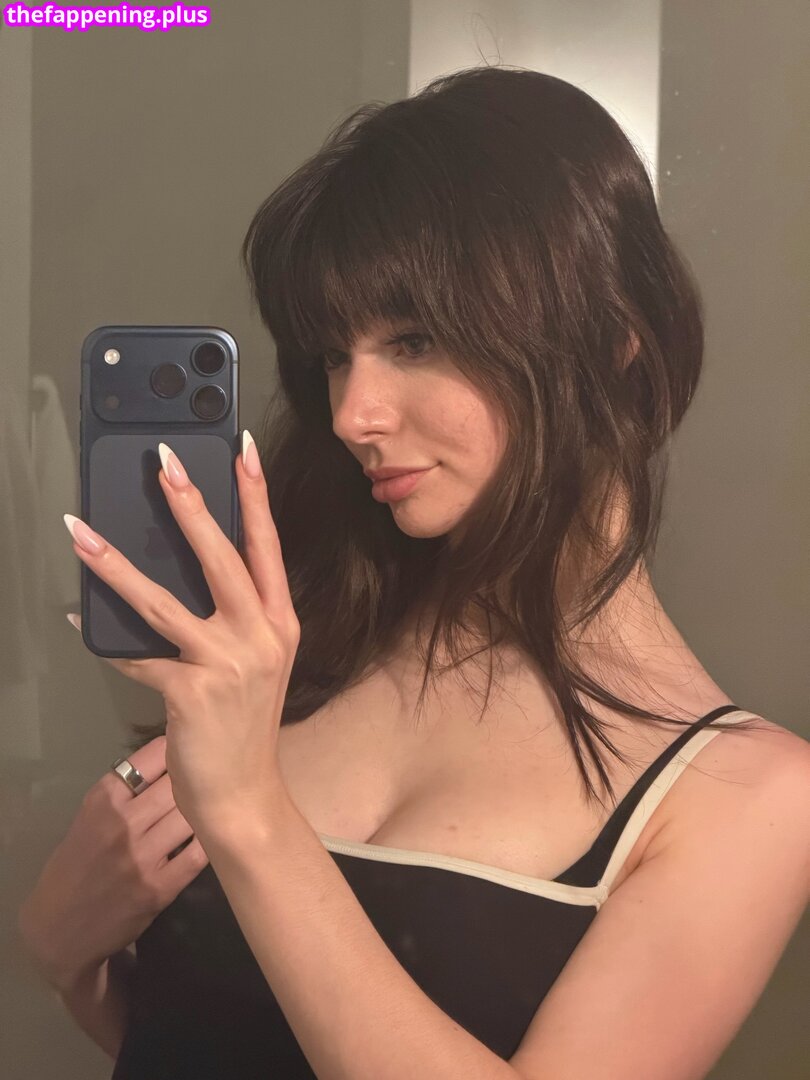 renhollister Nude OnlyFans Photo #2