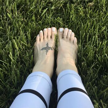 Full leaked Retired foot model private onlyfans photo