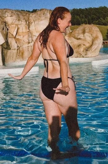 Full leaked Retro discovery girls private onlyfans photo