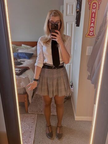 Full leaked Retro wannabe private onlyfans photo