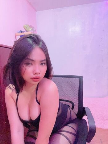 Full leaked Rhioenna lim private onlyfans photo
