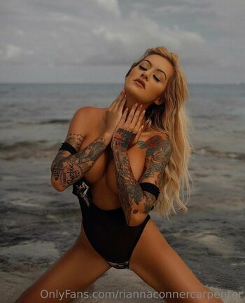 Full leaked Riannaconnercarpenter private onlyfans photo
