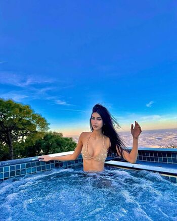 Full leaked Ridhi private onlyfans photo