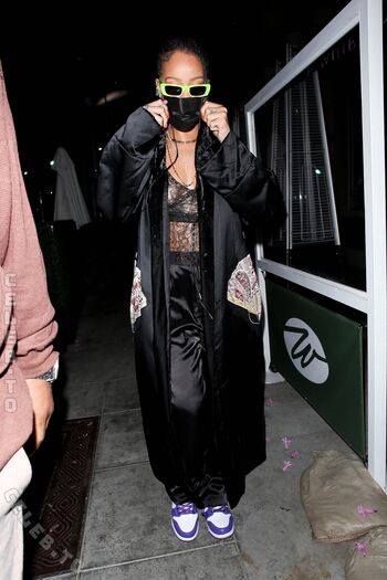 Full leaked Rihanna private onlyfans photo