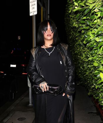 Full leaked Rihanna  page private onlyfans photo