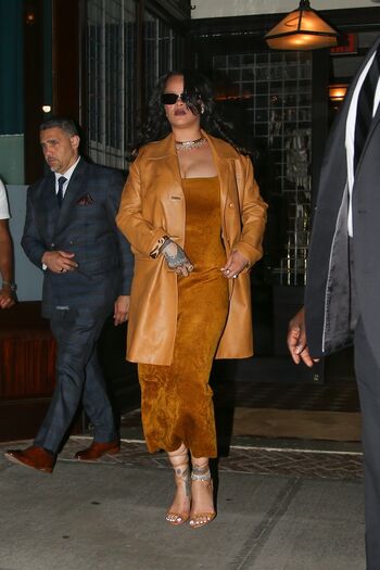 Full leaked Rihanna  page private onlyfans photo