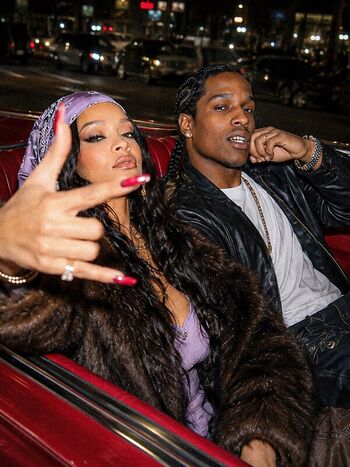 Full leaked Rihanna private onlyfans photo