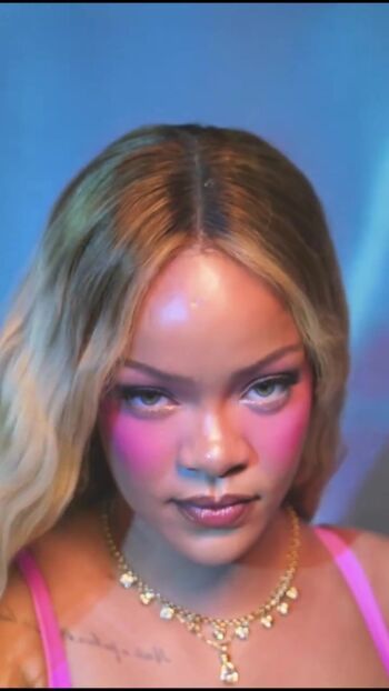 Full leaked Rihanna  page private onlyfans photo