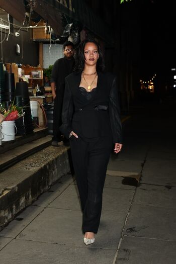 Full leaked Rihanna page private onlyfans photo