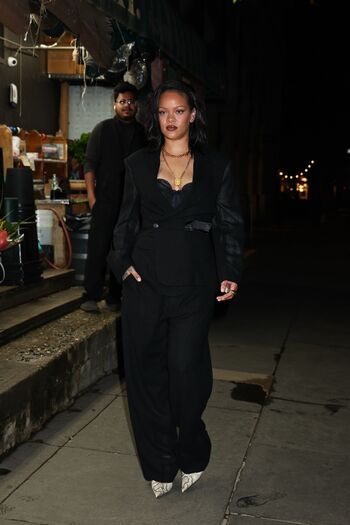 Full leaked Rihanna page private onlyfans photo