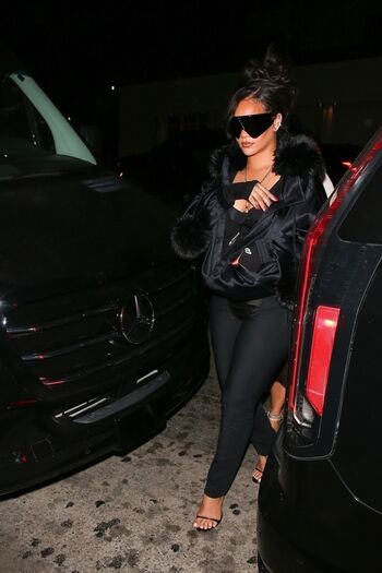 Full leaked Rihanna page private onlyfans photo
