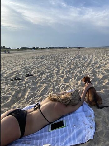 Full leaked Riley blair private onlyfans photo