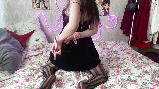 Full leaked Rileynymph private onlyfans photo