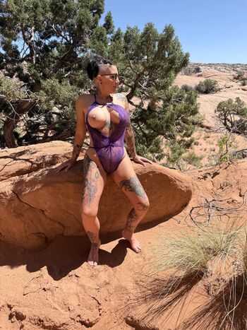 Full leaked Ripepineapple private onlyfans photo