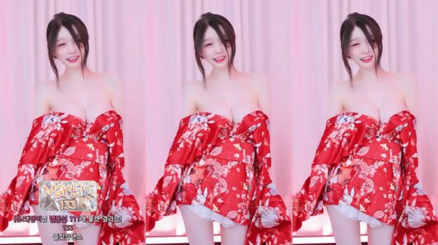 Full leaked Riribebe page private onlyfans photo