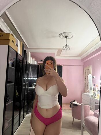 Full leaked Riribebe page private onlyfans photo
