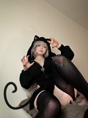 Full leaked Risa chh page private onlyfans photo