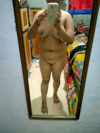 Full leaked Riska aprilia private onlyfans photo