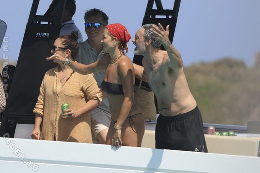 Rita Ora