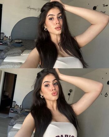 Full leaked Riva arora page private onlyfans photo