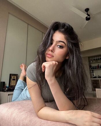 Full leaked Riva arora private onlyfans photo