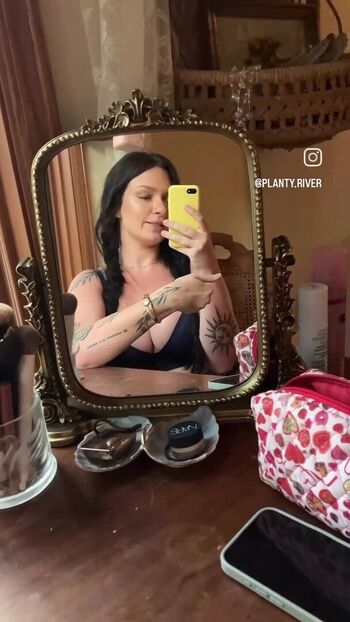Full leaked Riverann private onlyfans photo