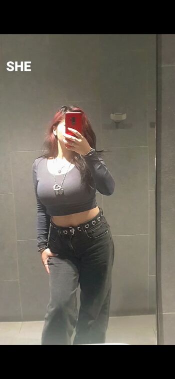 Full leaked Rizz rolled private onlyfans photo