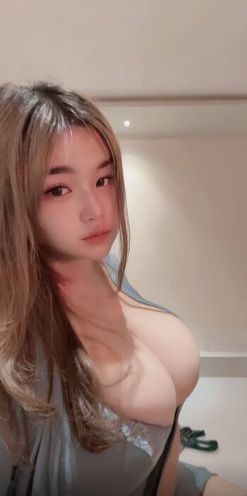 Full leaked Rkaaaagrll page private onlyfans photo