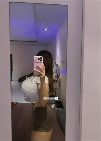 Full leaked Rkaaaagrll private onlyfans photo