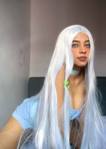 Full leaked Roachhasfeelingstoo private onlyfans photo
