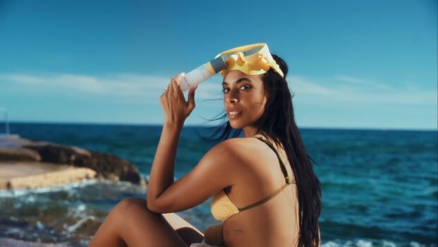 Rochelle Humes