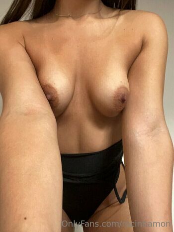 Full leaked Rochihotbunny page private onlyfans photo