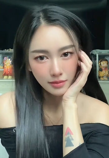 Full leaked Rollipop private onlyfans photo