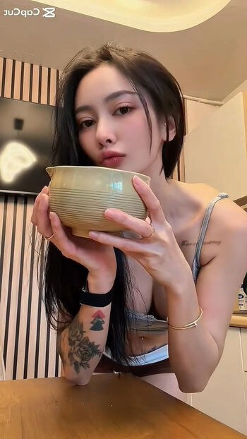 Full leaked Rollipop page private onlyfans photo