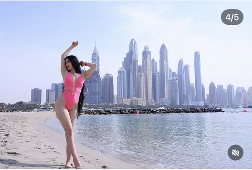 Full leaked Romanian girls page private onlyfans photo