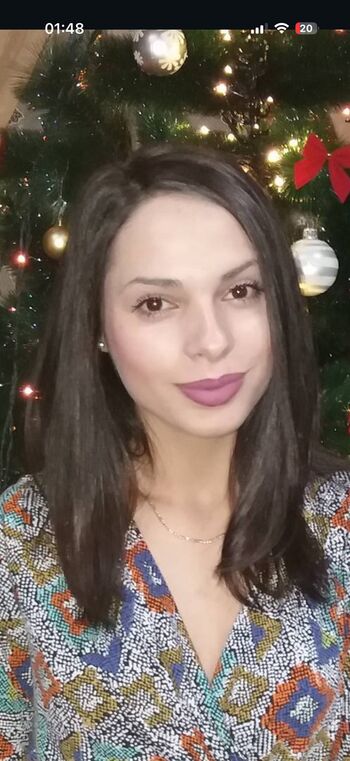 Full leaked Romanian girls page private onlyfans photo