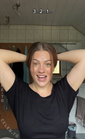 Full leaked Romina jana private onlyfans photo