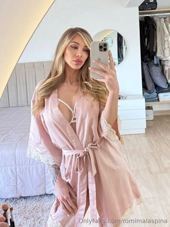 Full leaked Romina malaspina private onlyfans photo