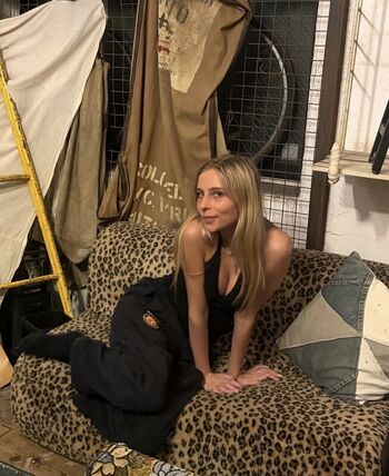 Full leaked Romy mars private onlyfans photo