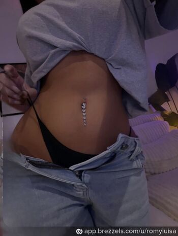 Full leaked Romyluisaa private onlyfans photo