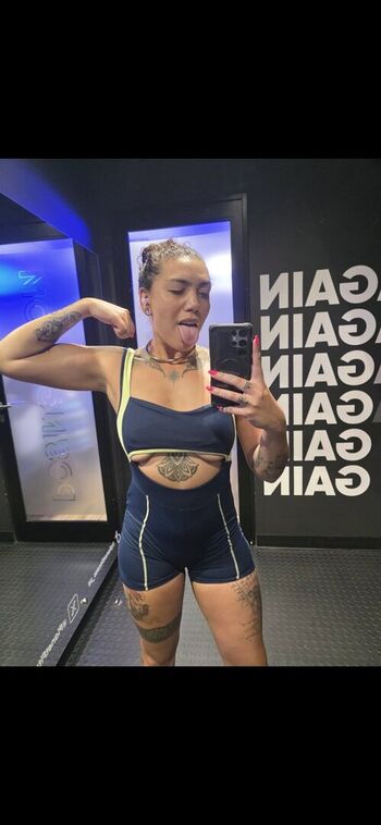 Full leaked Ropeylupa private onlyfans photo
