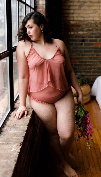 Full leaked Rosa darling page private onlyfans photo
