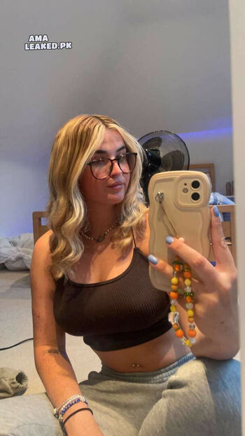 Full leaked Rosa vallis page private onlyfans photo